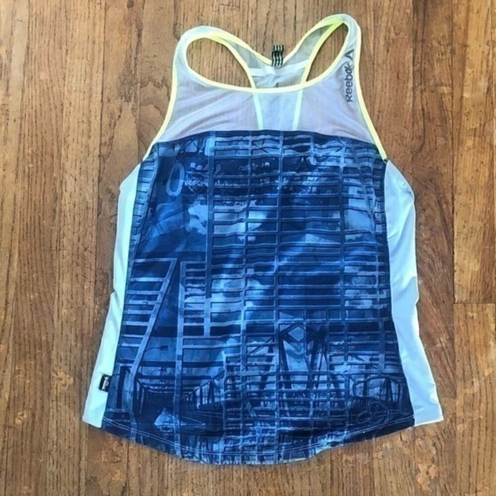 Women's Reebok Workout Tank Size Small - Picture 3 of 6